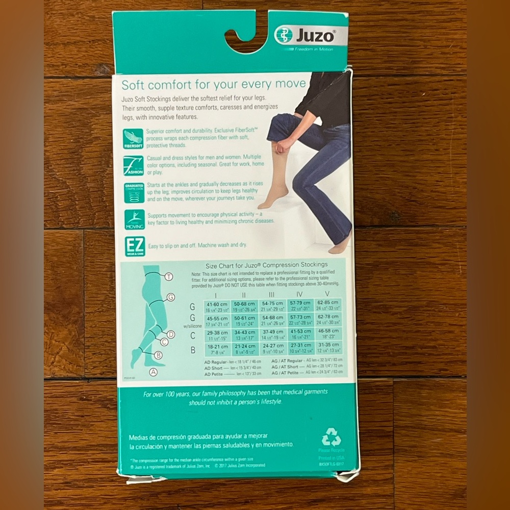 Juzo Soft Compression Stockings Black Thigh High Size IV 15–20 mmHg Medical - Picture 2 of 4